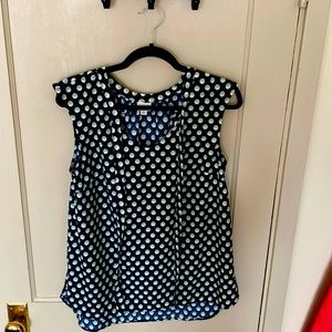 Target brand sleeveless top, sized medium. Lightly worn.